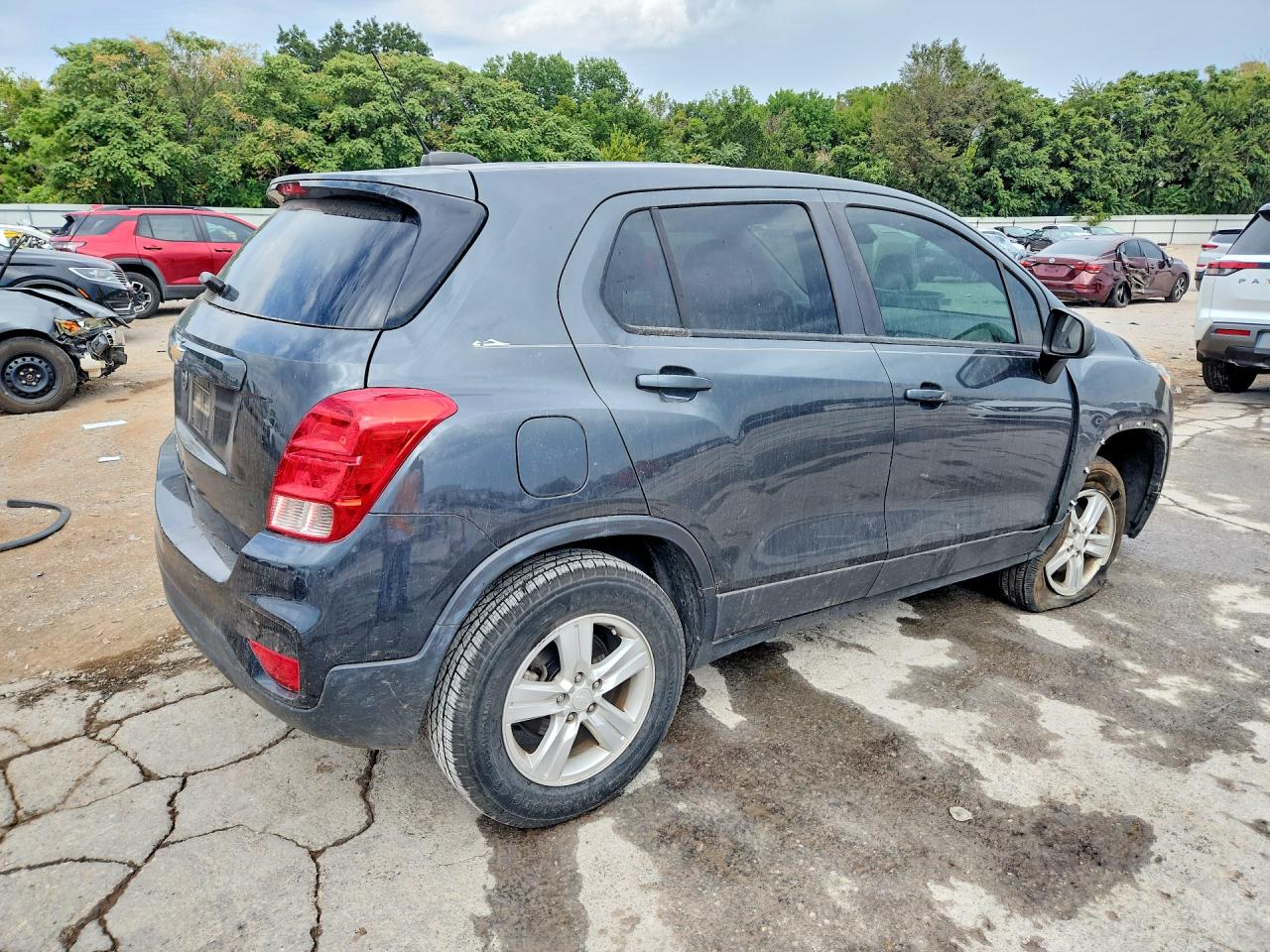 2020 CHEVROLET TRAX LS — снимка 3