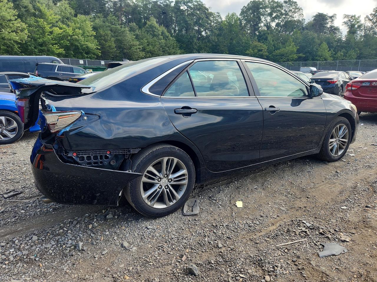 2015 TOYOTA CAMRY SE — снимка 3