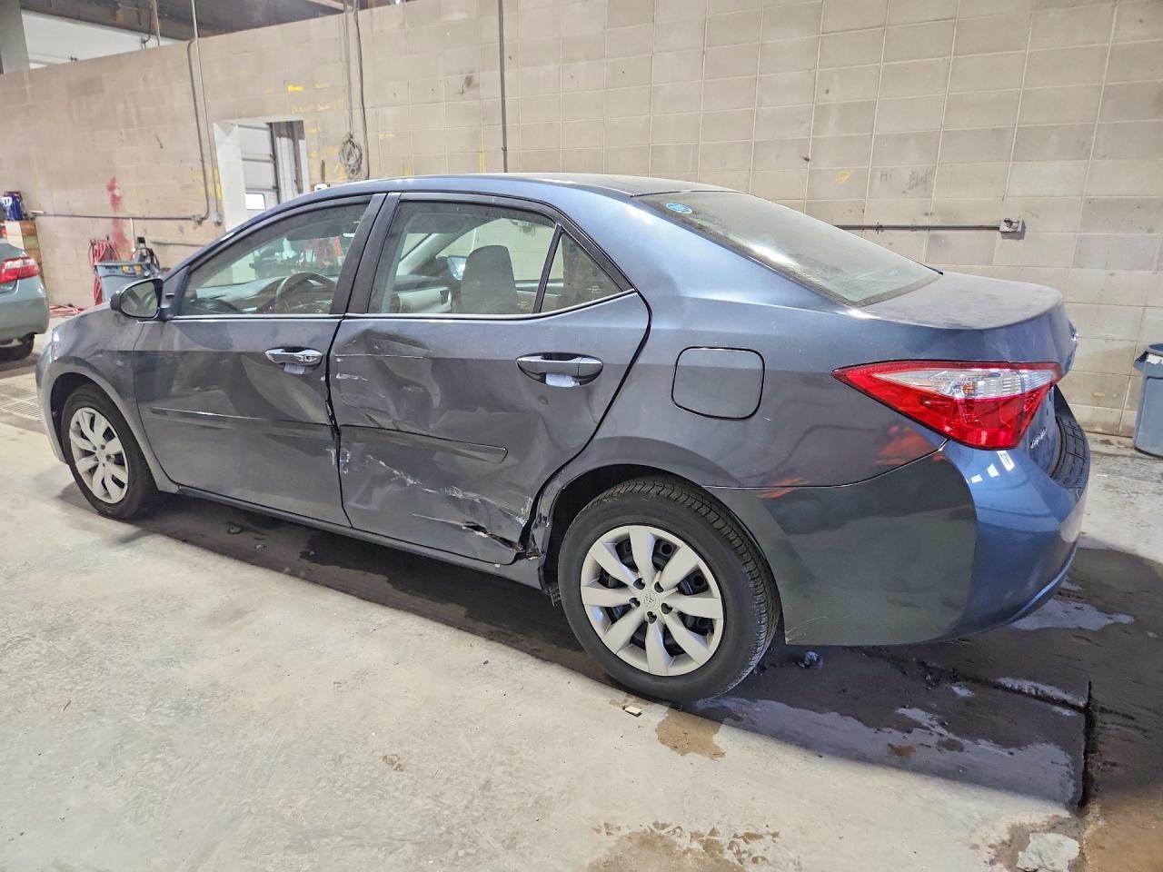 2015 TOYOTA COROLLA LE — снимка 2
