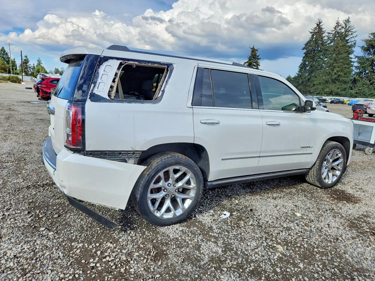 2016 GMC YUKON DENALI — снимка 3