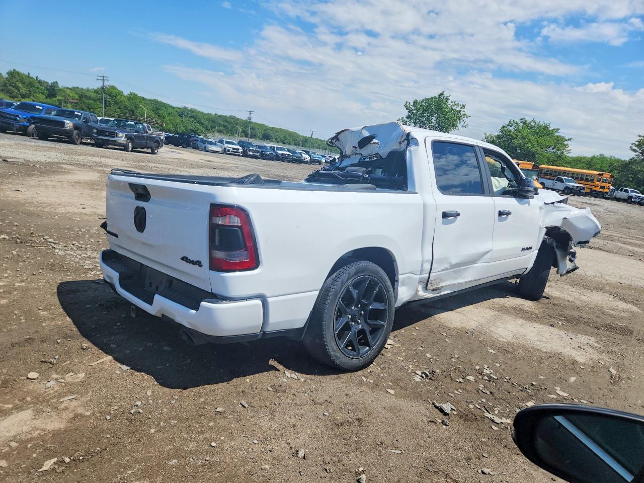 2023 RAM 1500 LARAMIE — снимка 3
