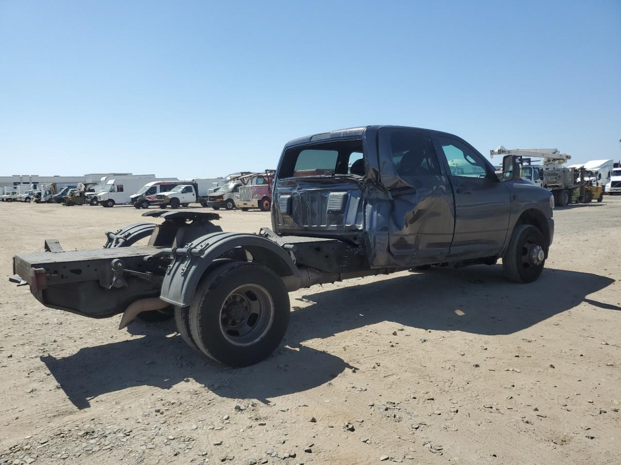 2023 RAM 3500 — снимка 3