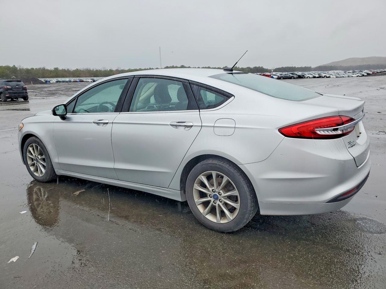 2017 FORD FUSION SE — снимка 2