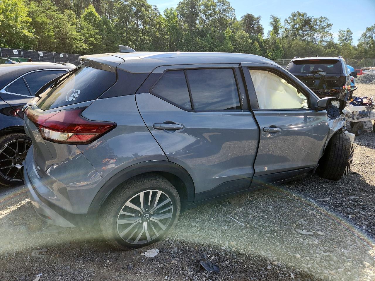 2021 NISSAN KICKS SV — снимка 3
