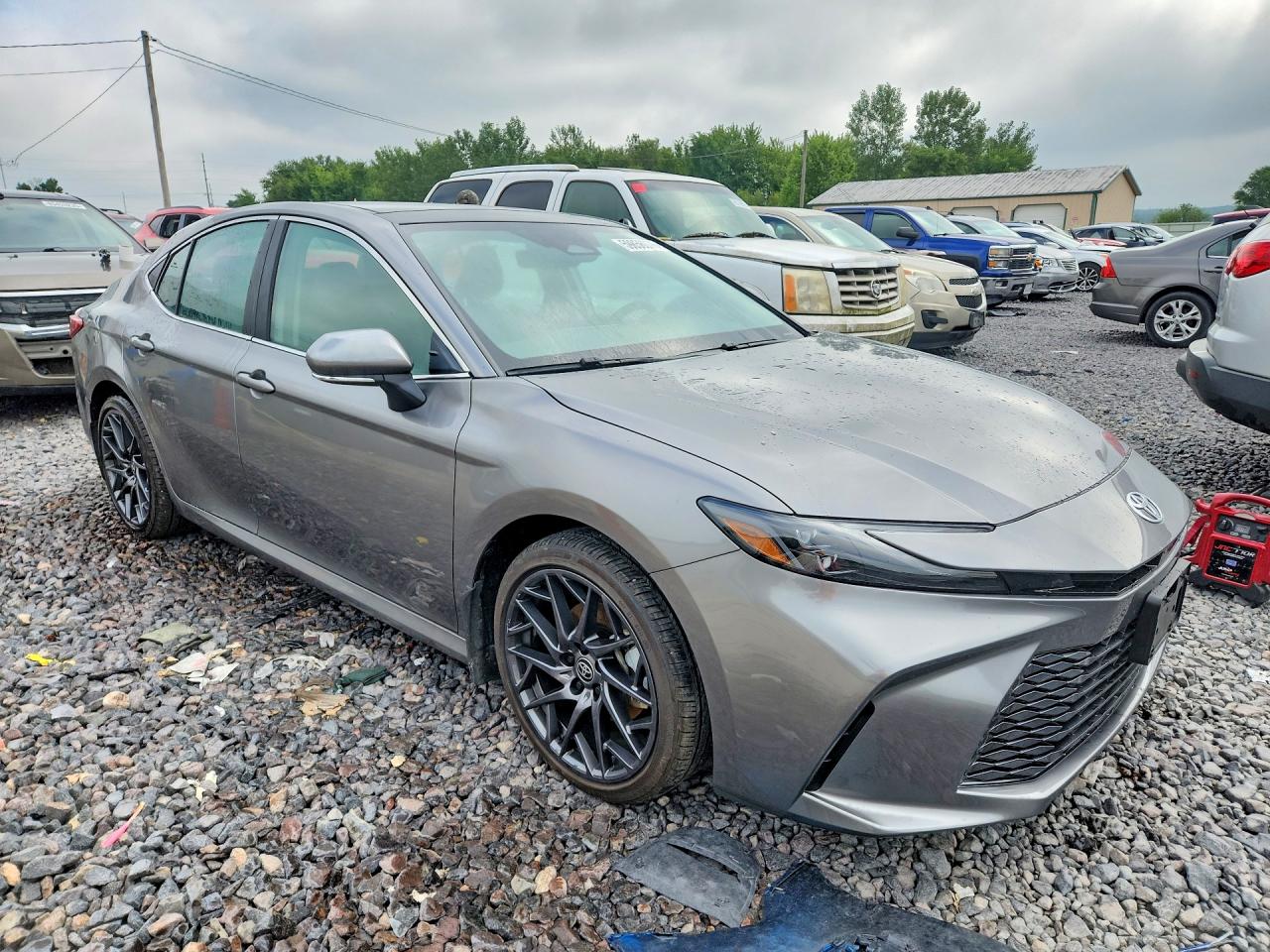 2026 TOYOTA CAMRY XLE — снимка 4