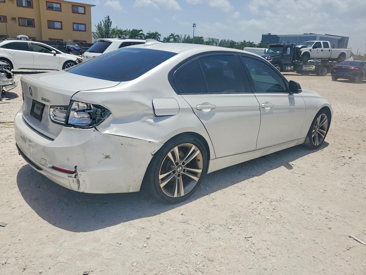 2015 BMW 328 I — снимка 3