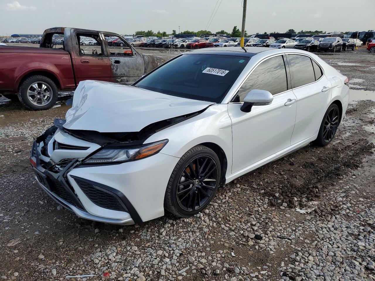 2023 TOYOTA CAMRY XSE