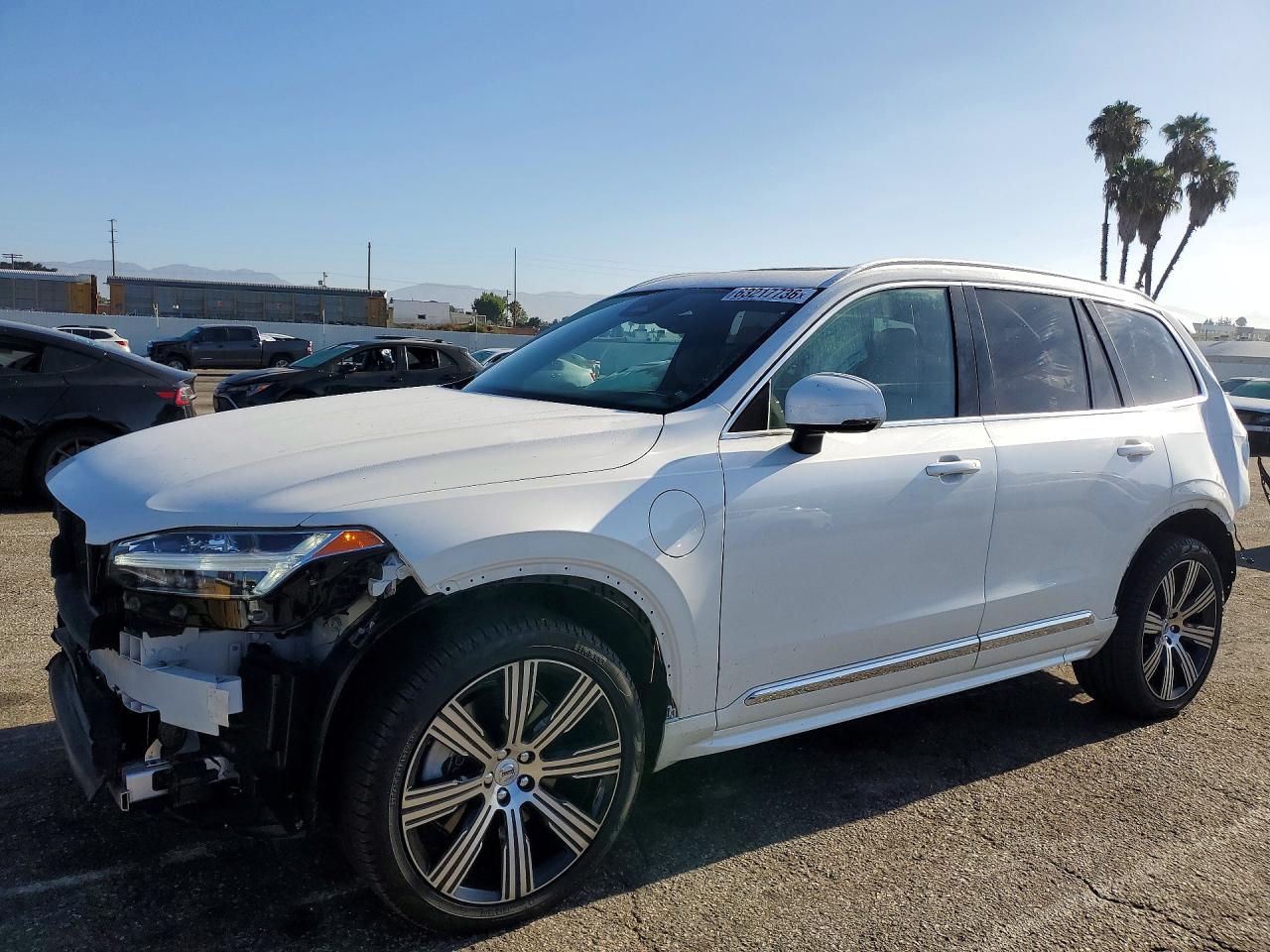 2025 VOLVO XC90 ULTRA