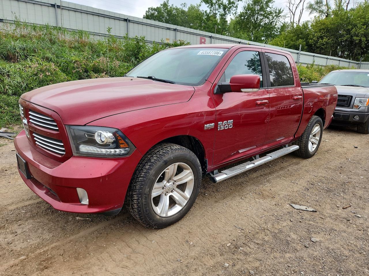 2015 RAM 1500 SPORT