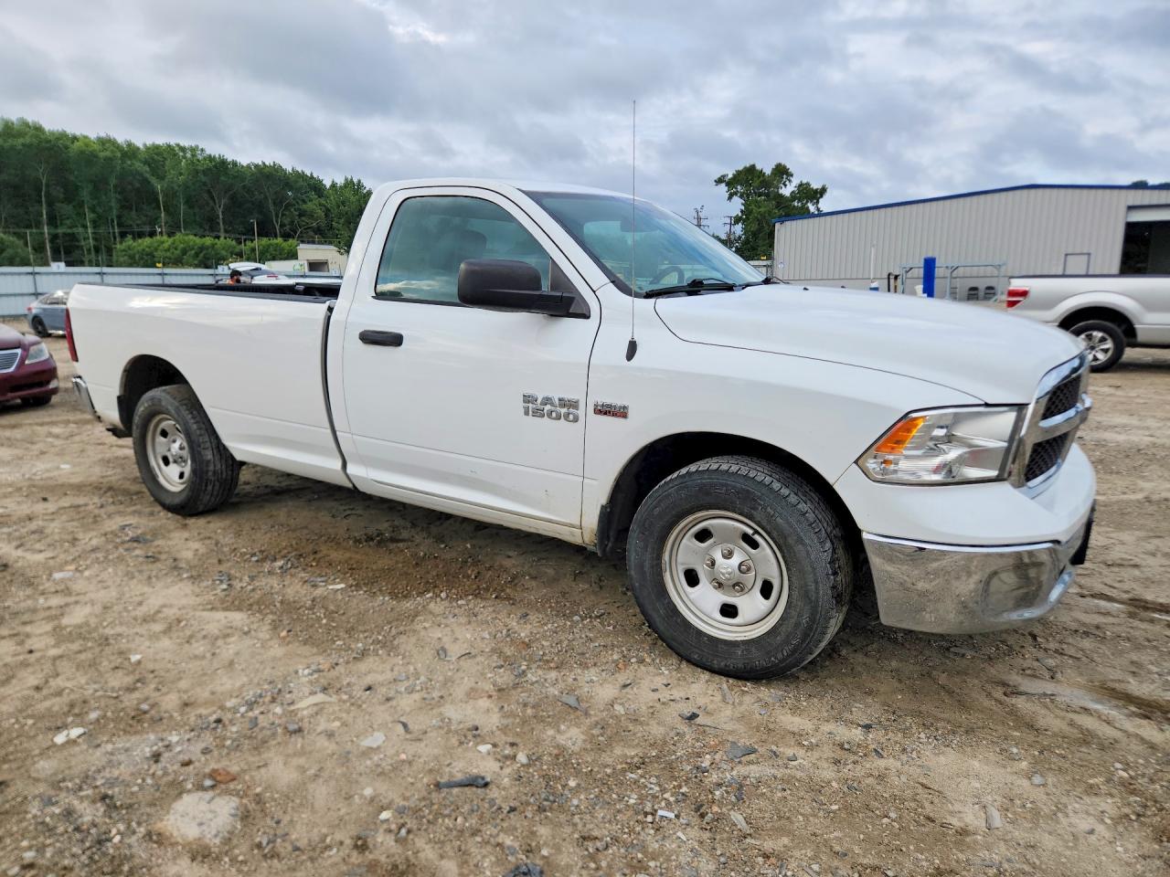 2016 RAM 1500 ST — снимка 4