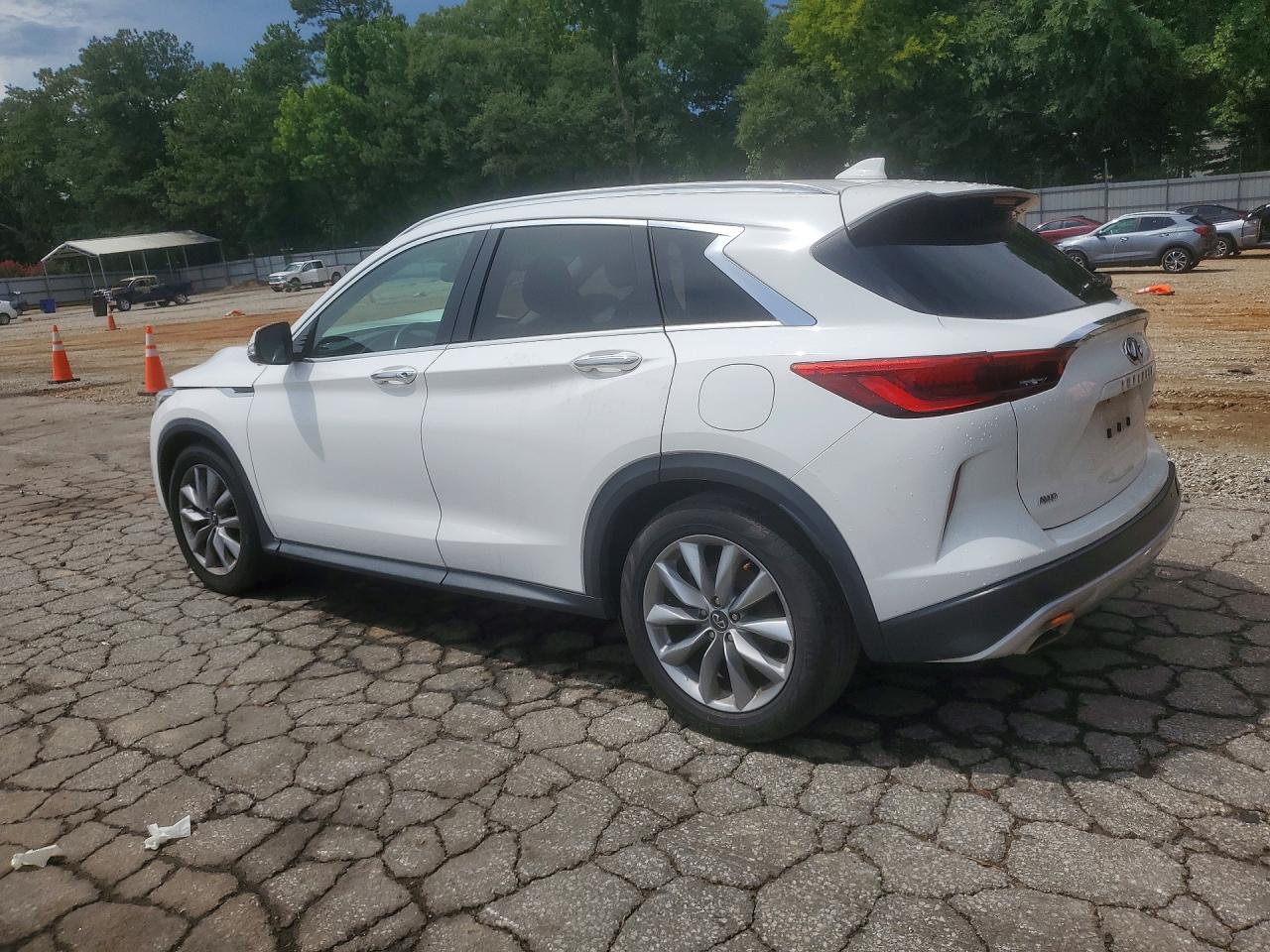 2020 INFINITI QX50 ESSENTIAL — снимка 2