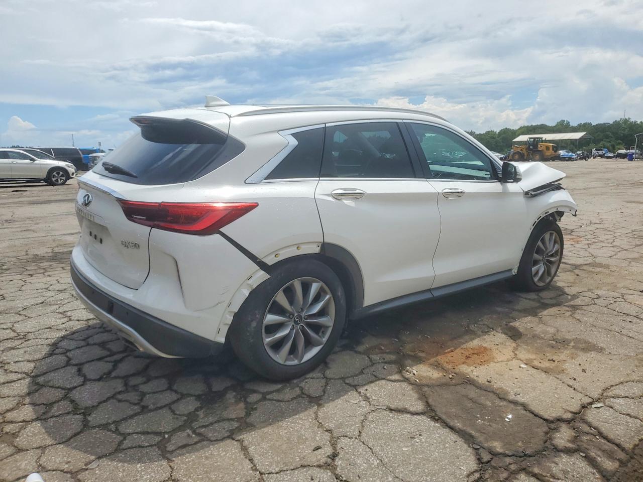 2020 INFINITI QX50 ESSENTIAL — снимка 3