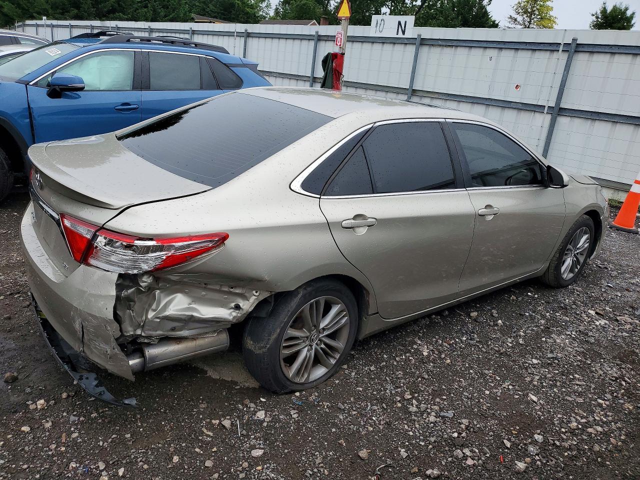 2015 TOYOTA CAMRY SE — снимка 3