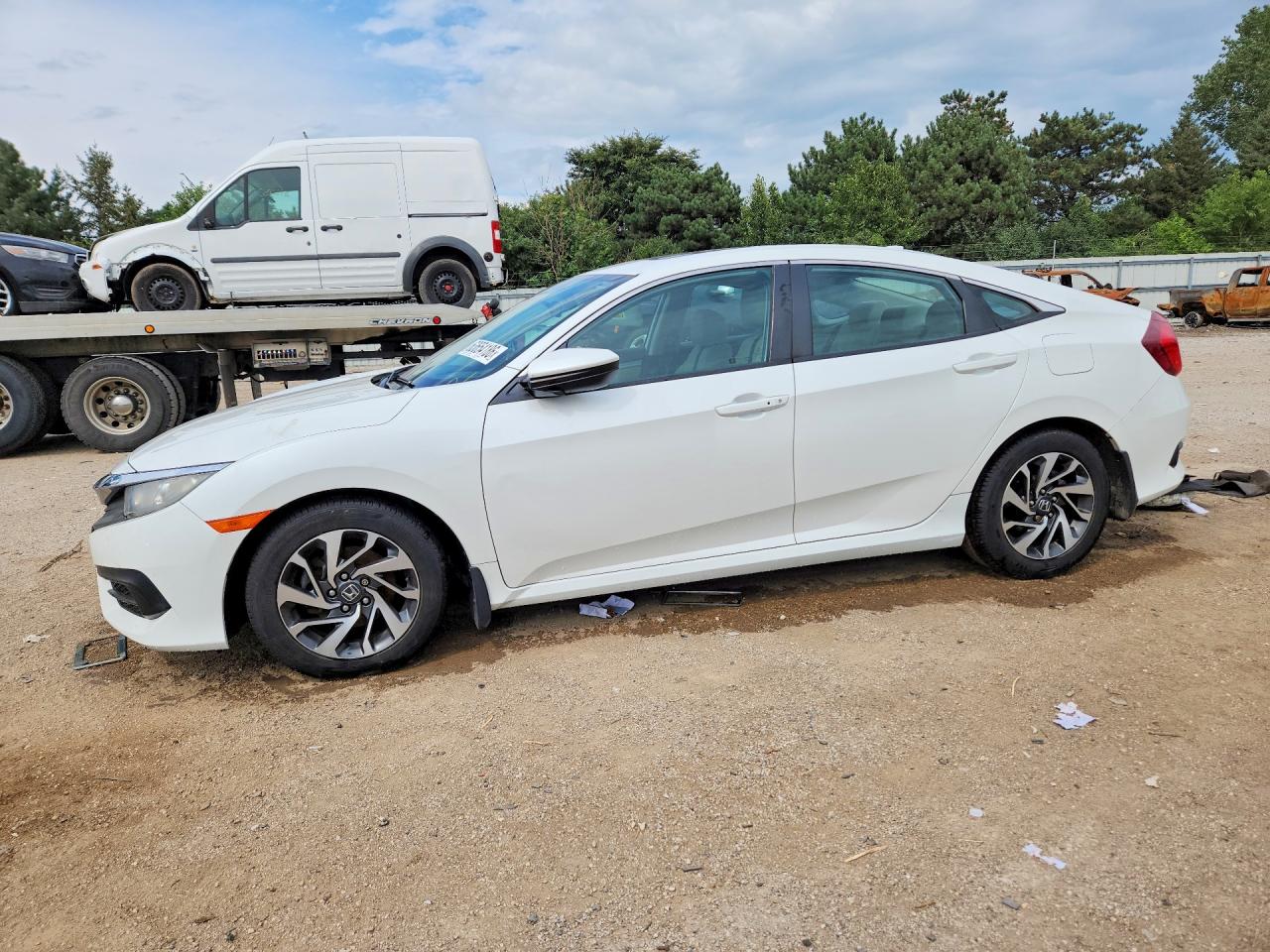 2017 HONDA CIVIC EX