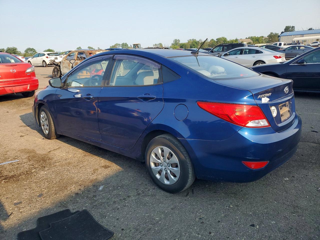 2016 HYUNDAI ACCENT SE — снимка 2