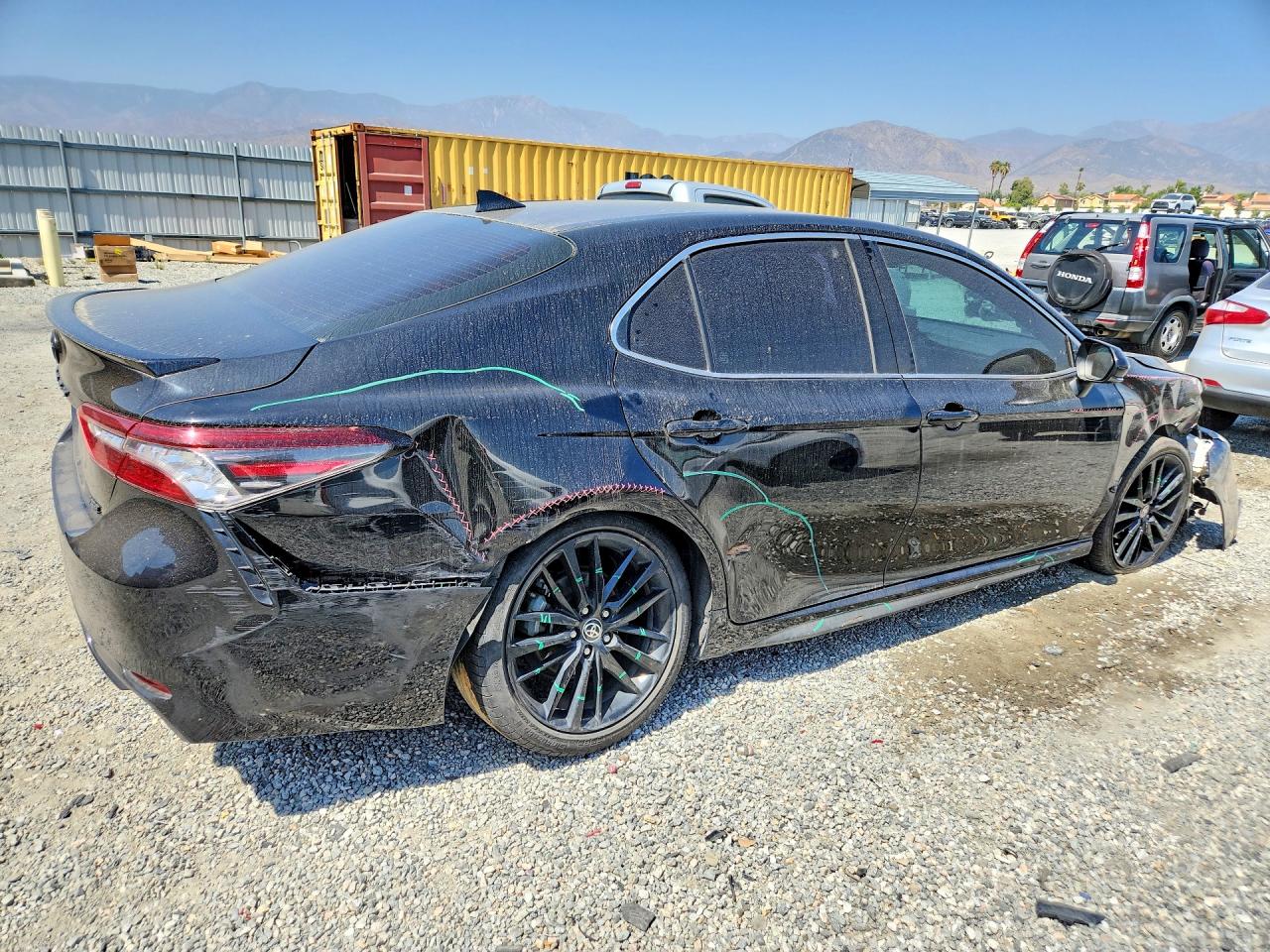 2021 TOYOTA CAMRY XSE — снимка 3