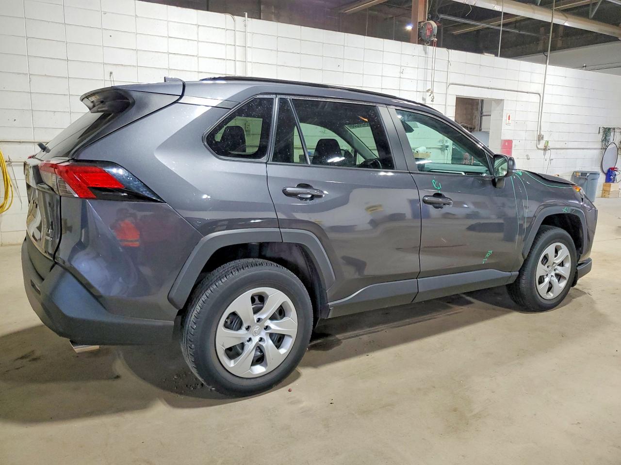 2021 TOYOTA RAV4 LE — снимка 3