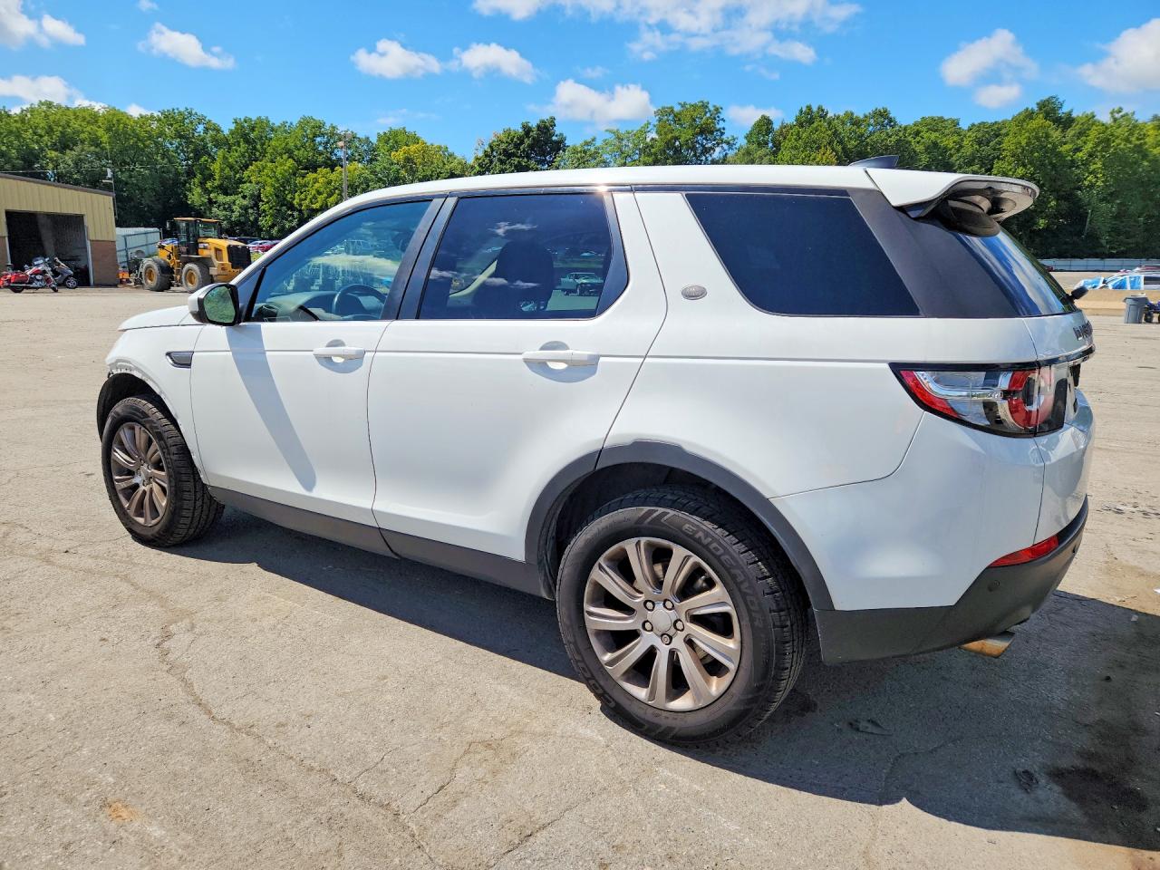 2017 LAND ROVER DISCOVERY SPORT SE — снимка 2