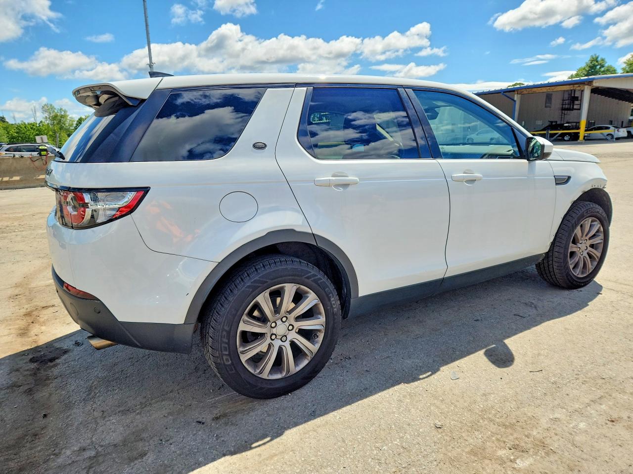 2017 LAND ROVER DISCOVERY SPORT SE — снимка 3