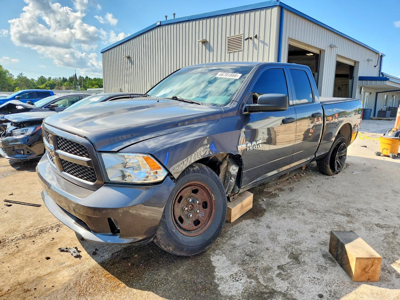 2016 RAM 1500 ST