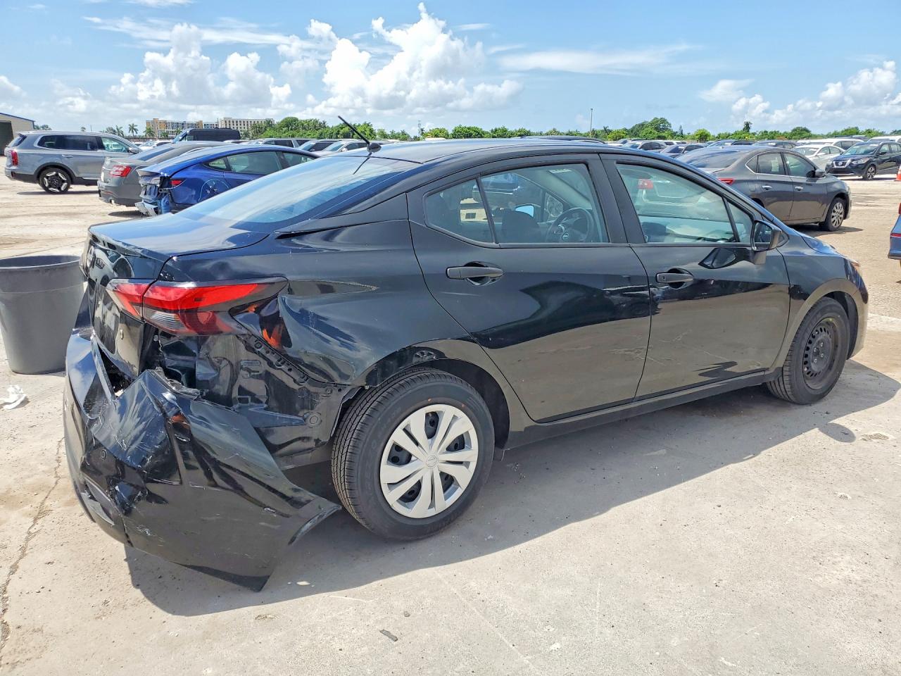 2025 NISSAN VERSA S — снимка 3