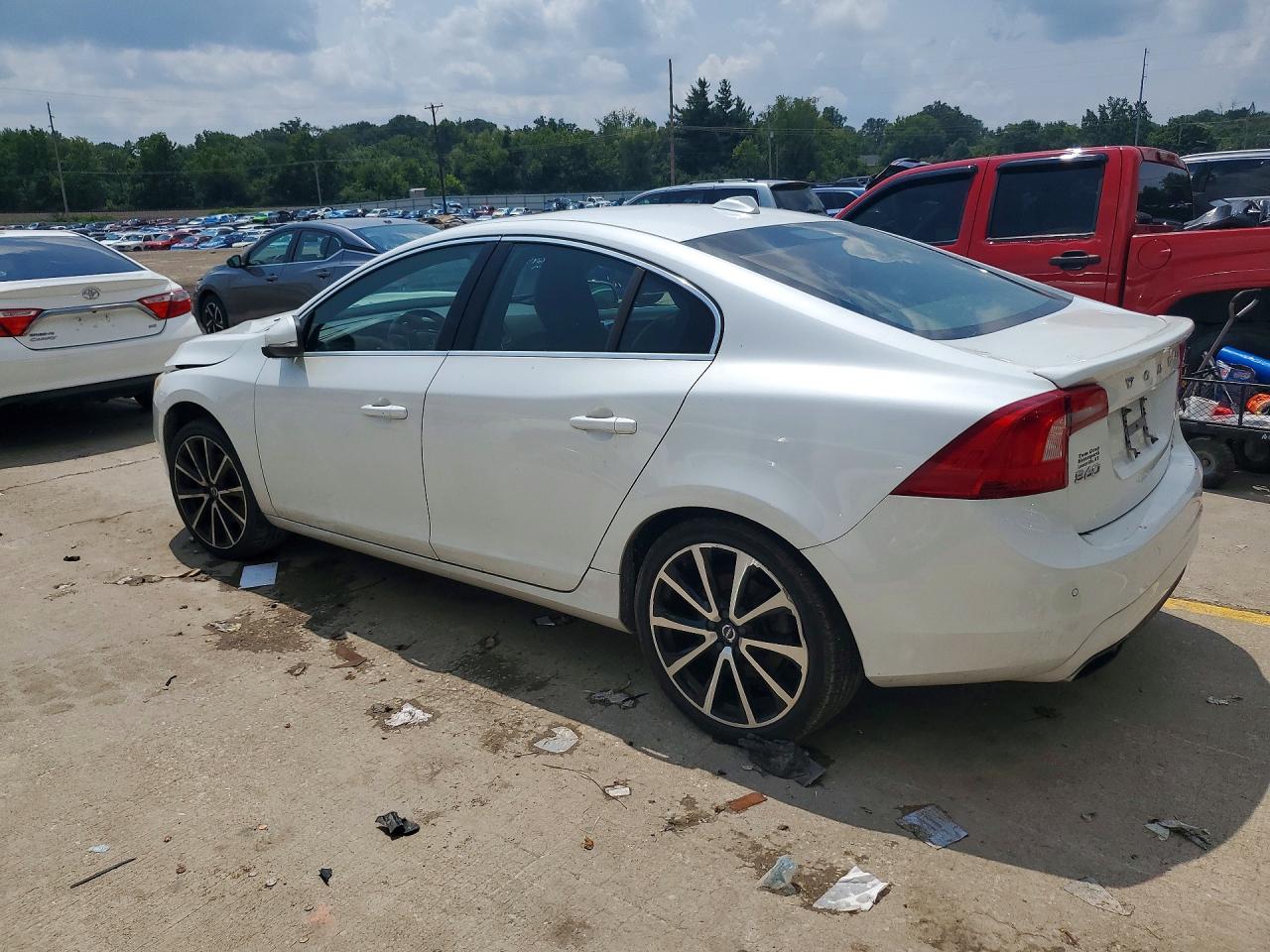 2016 VOLVO S60 PREMIER — снимка 2
