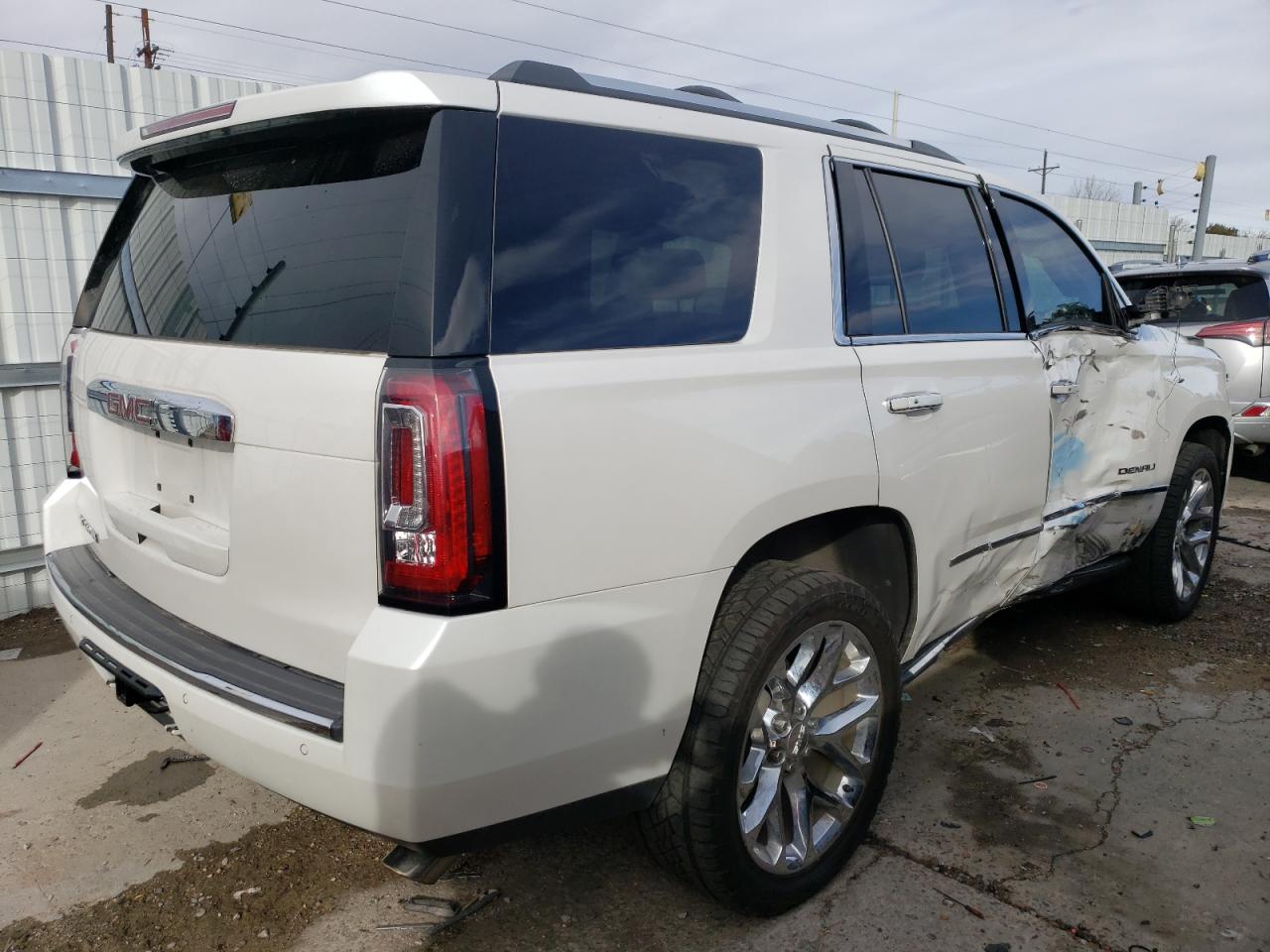 2018 GMC YUKON DENALI — снимка 3