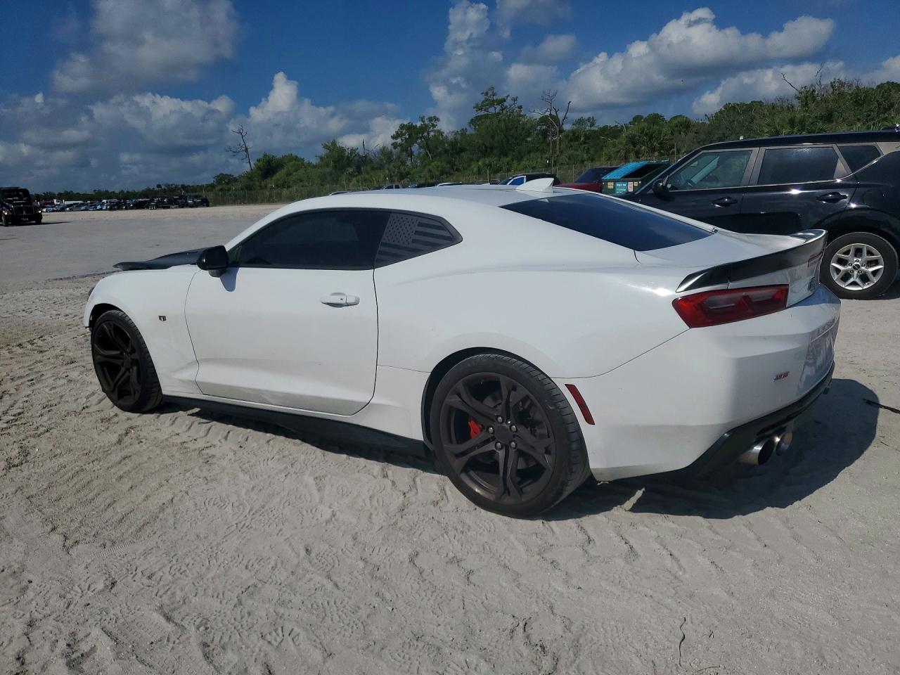 2017 CHEVROLET CAMARO SS — снимка 2