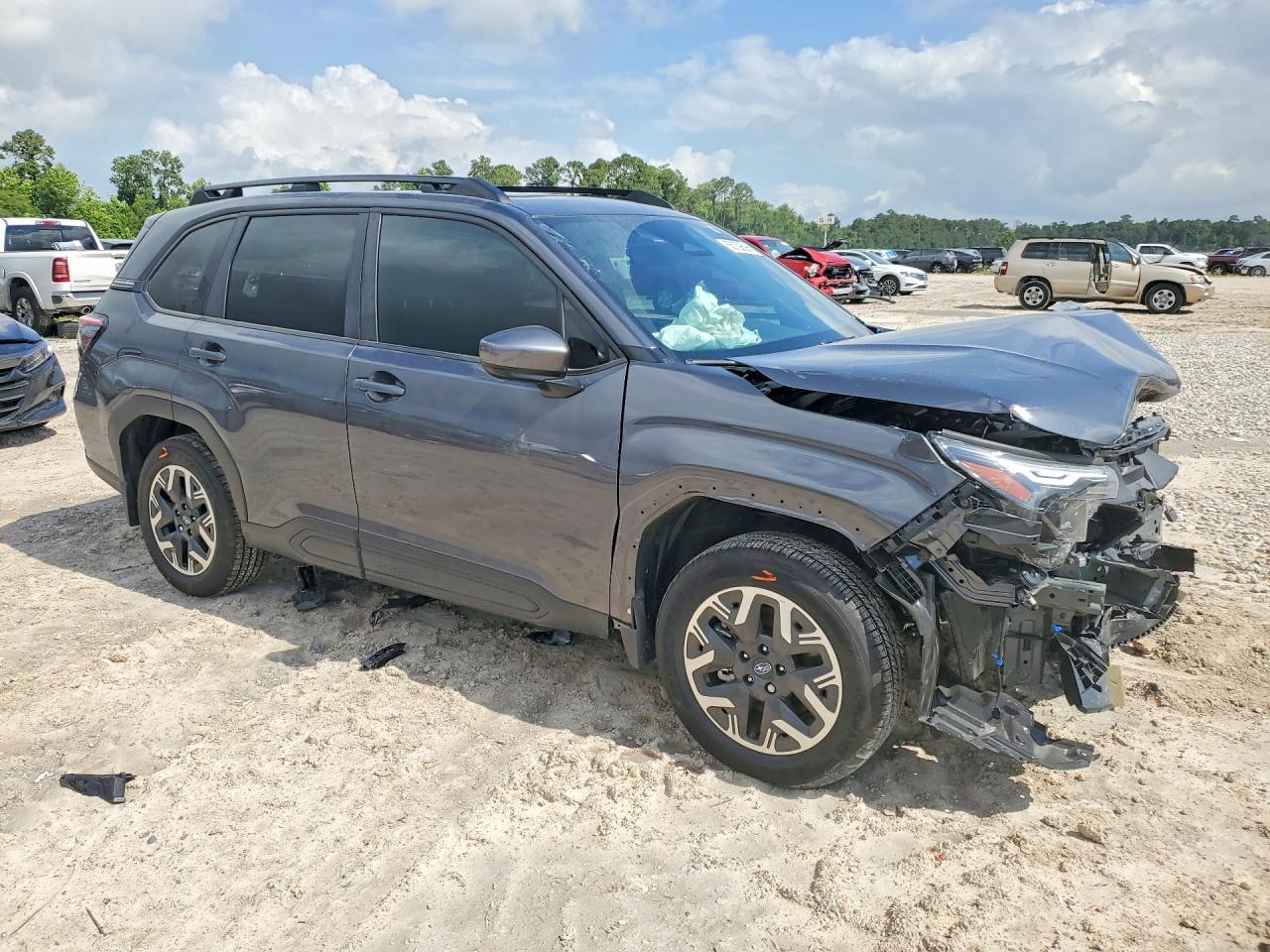 2026 SUBARU FORESTER PREMIUM — снимка 4