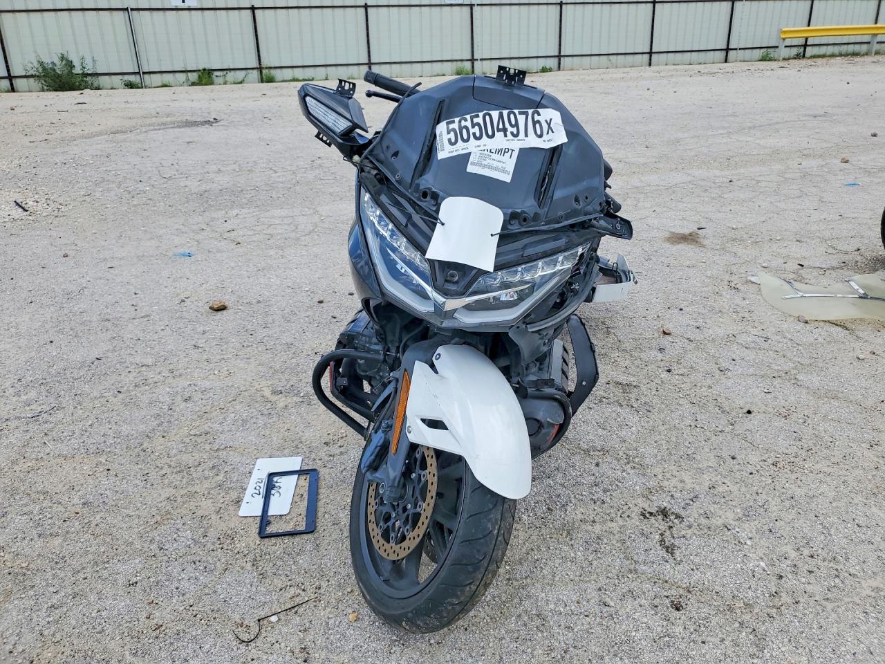 2021 HONDA GL1800 B — снимка 2
