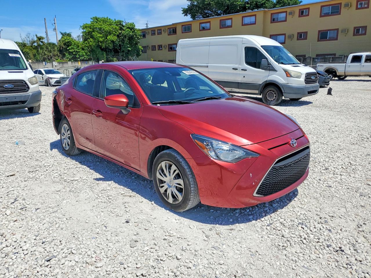2019 TOYOTA YARIS L — снимка 4