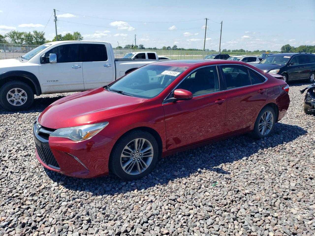 2015 TOYOTA CAMRY SE