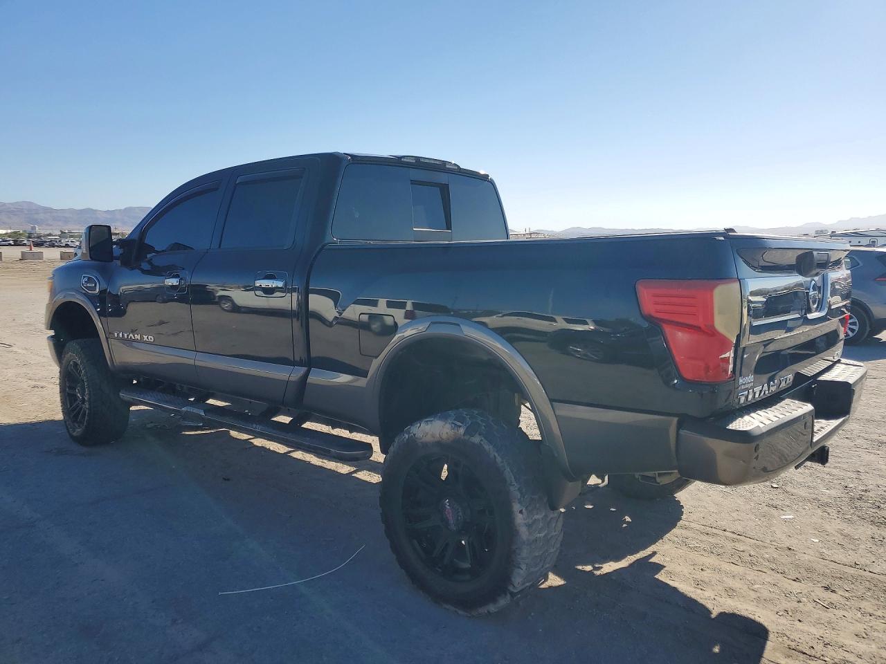 2016 NISSAN TITAN XD PLATINUM RESERVE — снимка 2