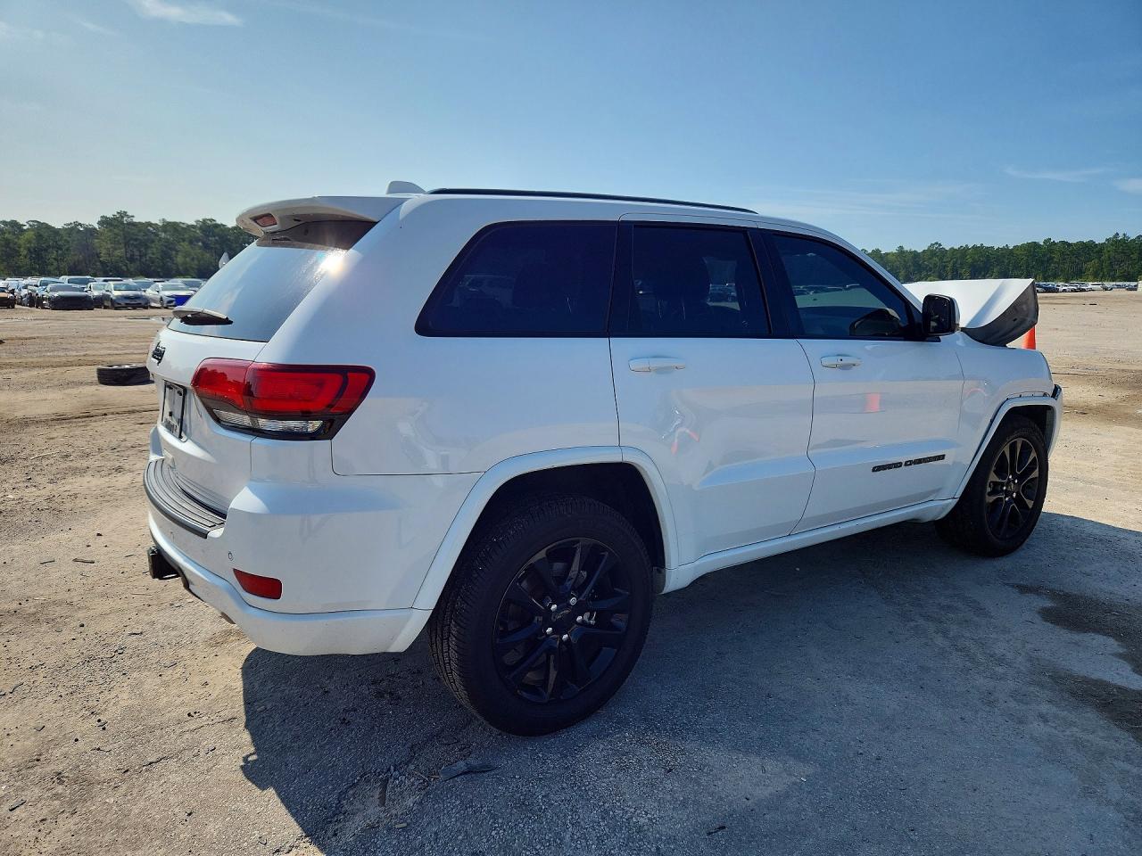 2021 JEEP GRAND CHEROKEE LAREDO — снимка 3