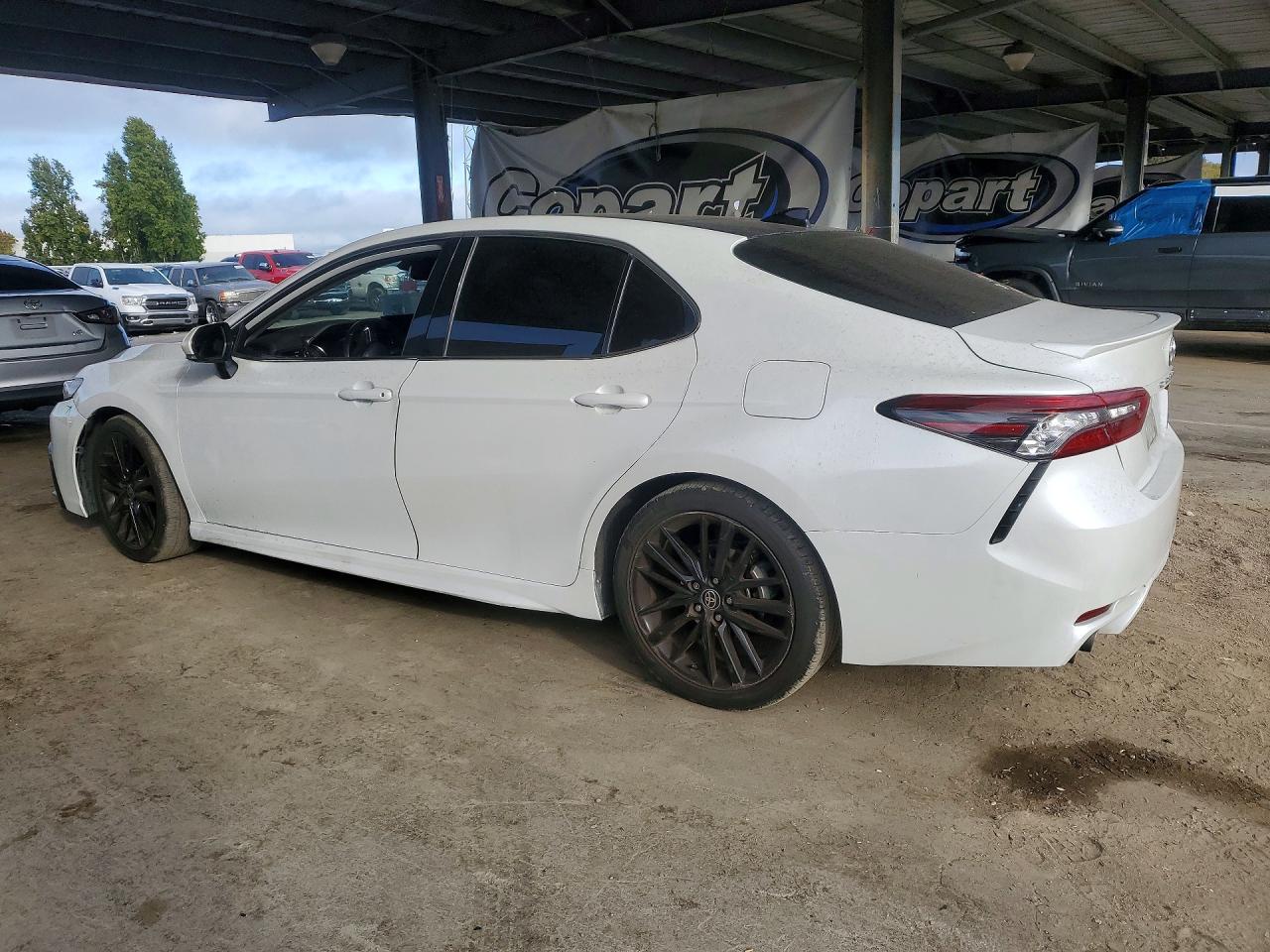 2021 TOYOTA CAMRY XSE — снимка 2