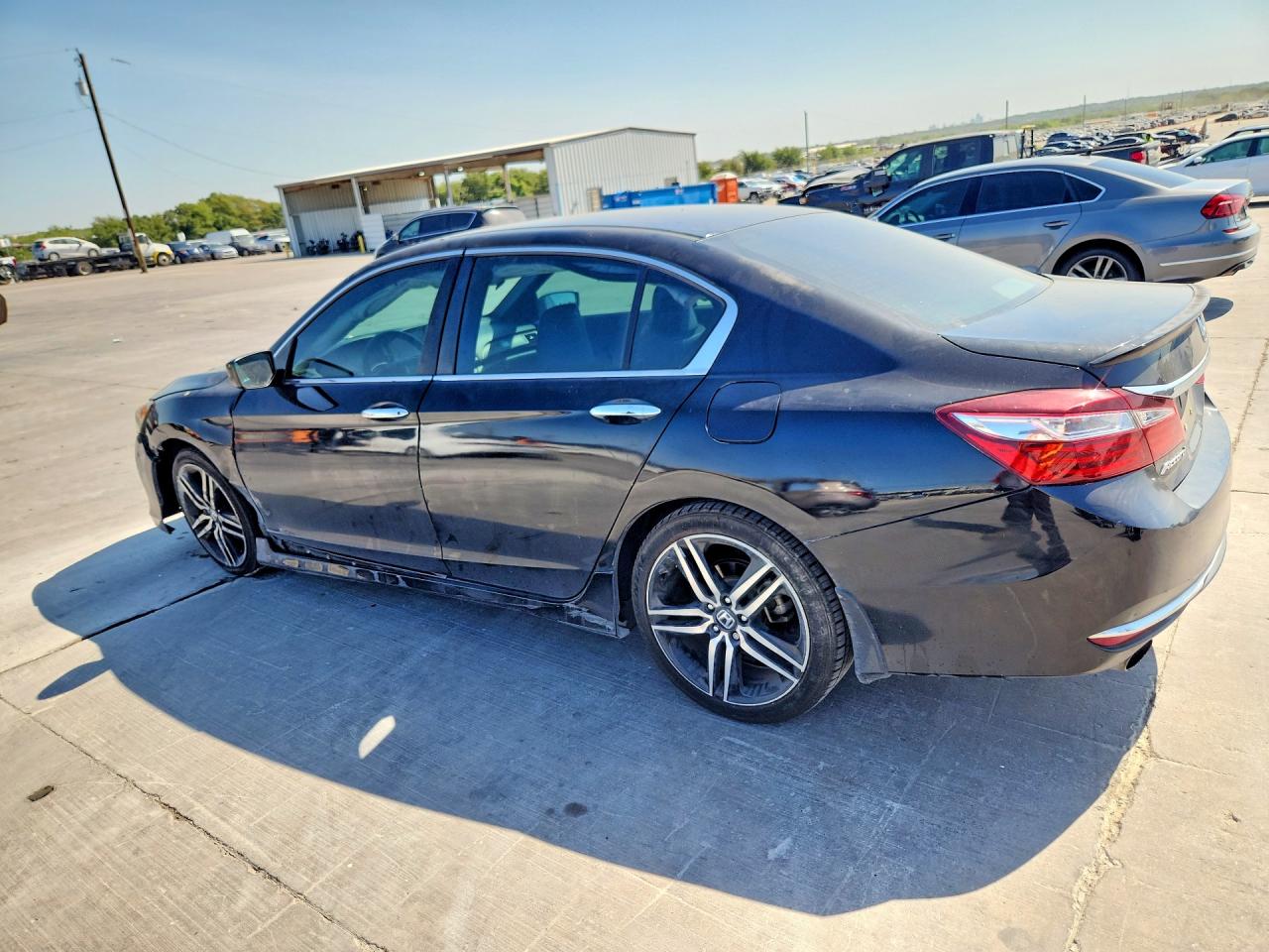 2017 HONDA ACCORD SPORT — снимка 2