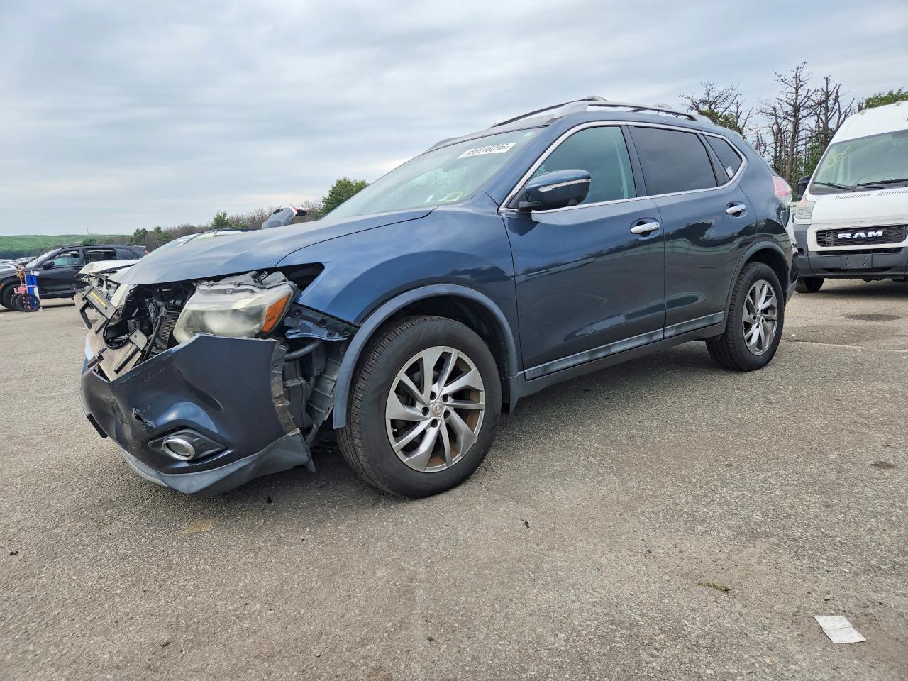 2015 NISSAN ROGUE SL
