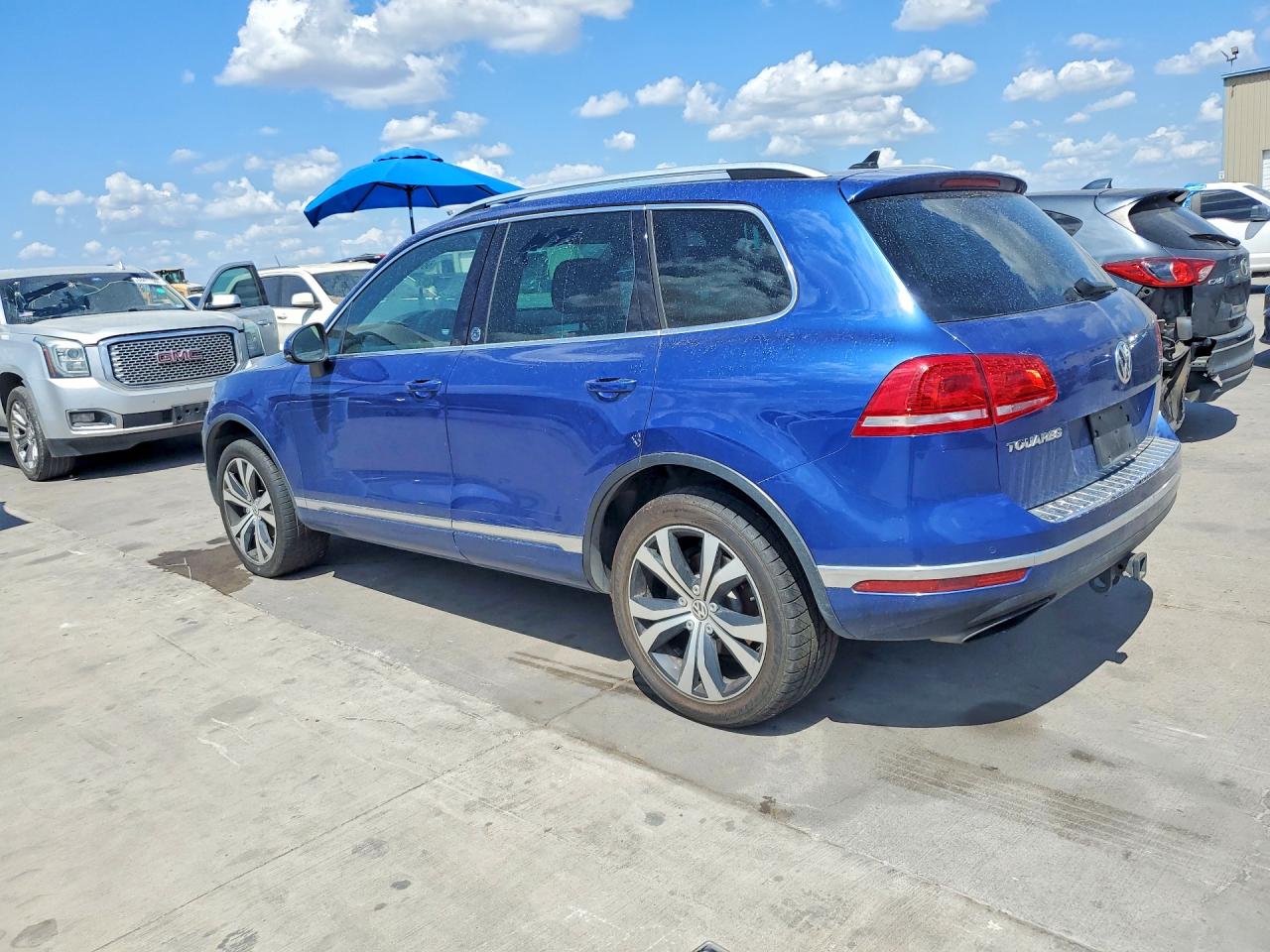 2017 VOLKSWAGEN TOUAREG WOLFSBURG — снимка 2