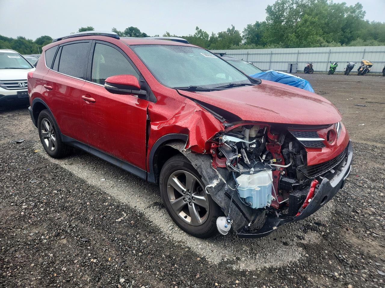 2015 TOYOTA RAV4 XLE — снимка 4