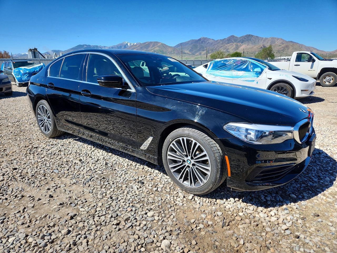 2020 BMW 530 I — снимка 4