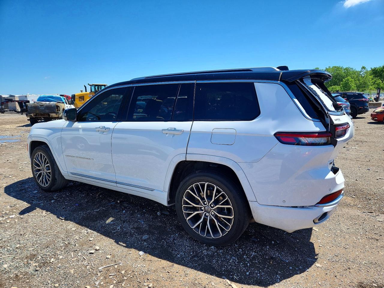 2021 JEEP GRAND CHEROKEE L SUMMIT — снимка 2