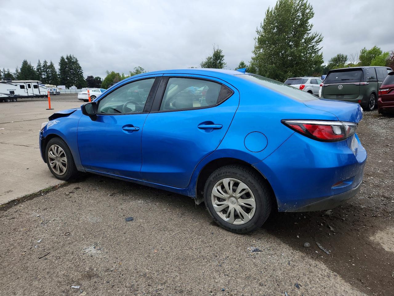 2019 TOYOTA YARIS L — снимка 2