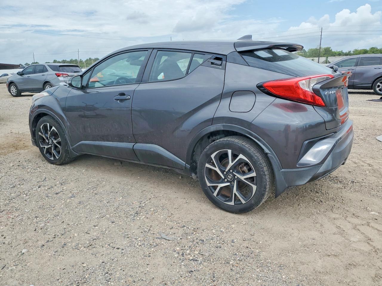 2018 TOYOTA C-HR XLE — снимка 2