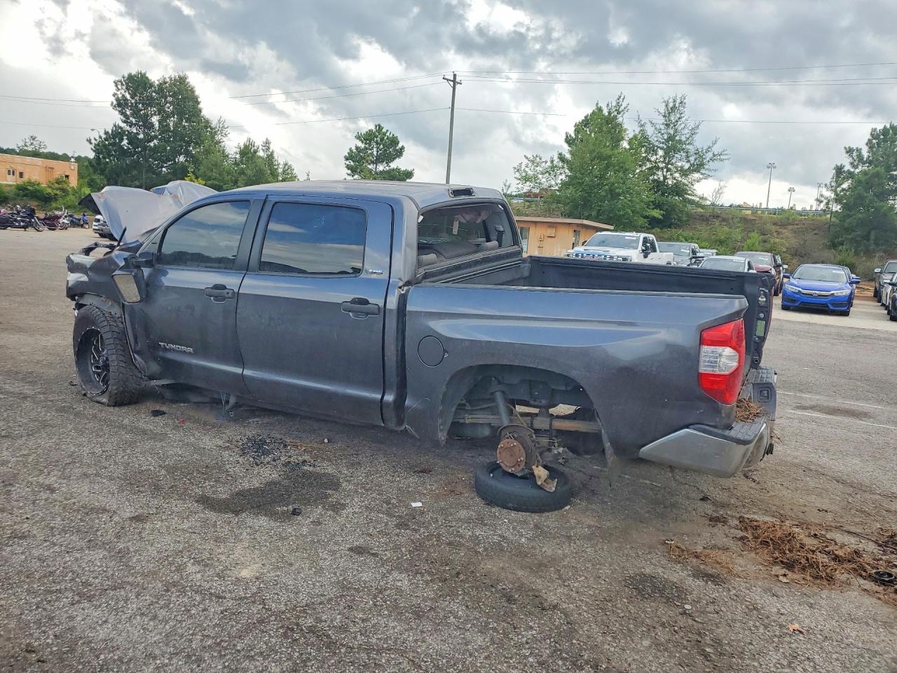 2016 TOYOTA TUNDRA SR5 — снимка 2