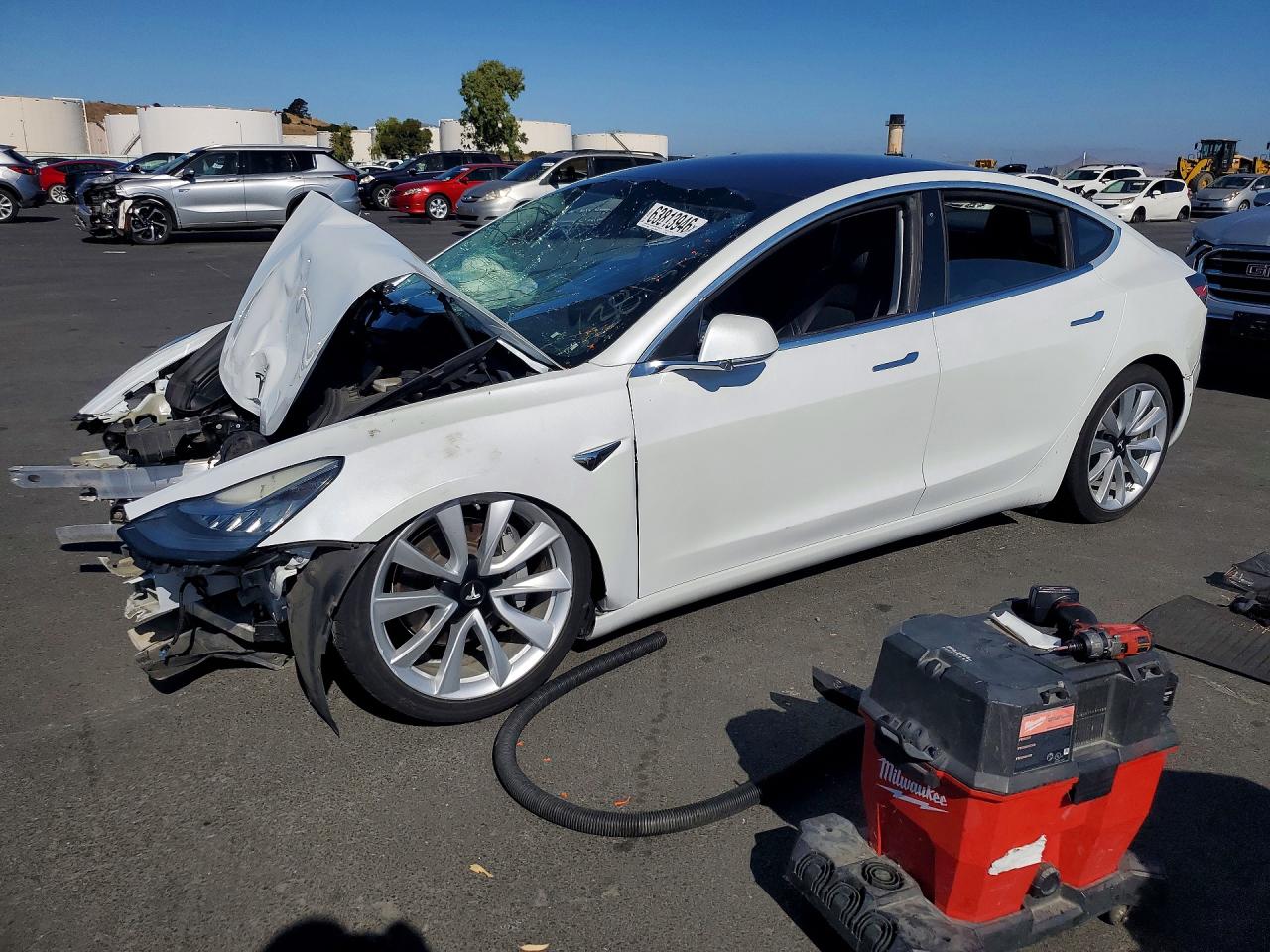 2018 TESLA MODEL 3