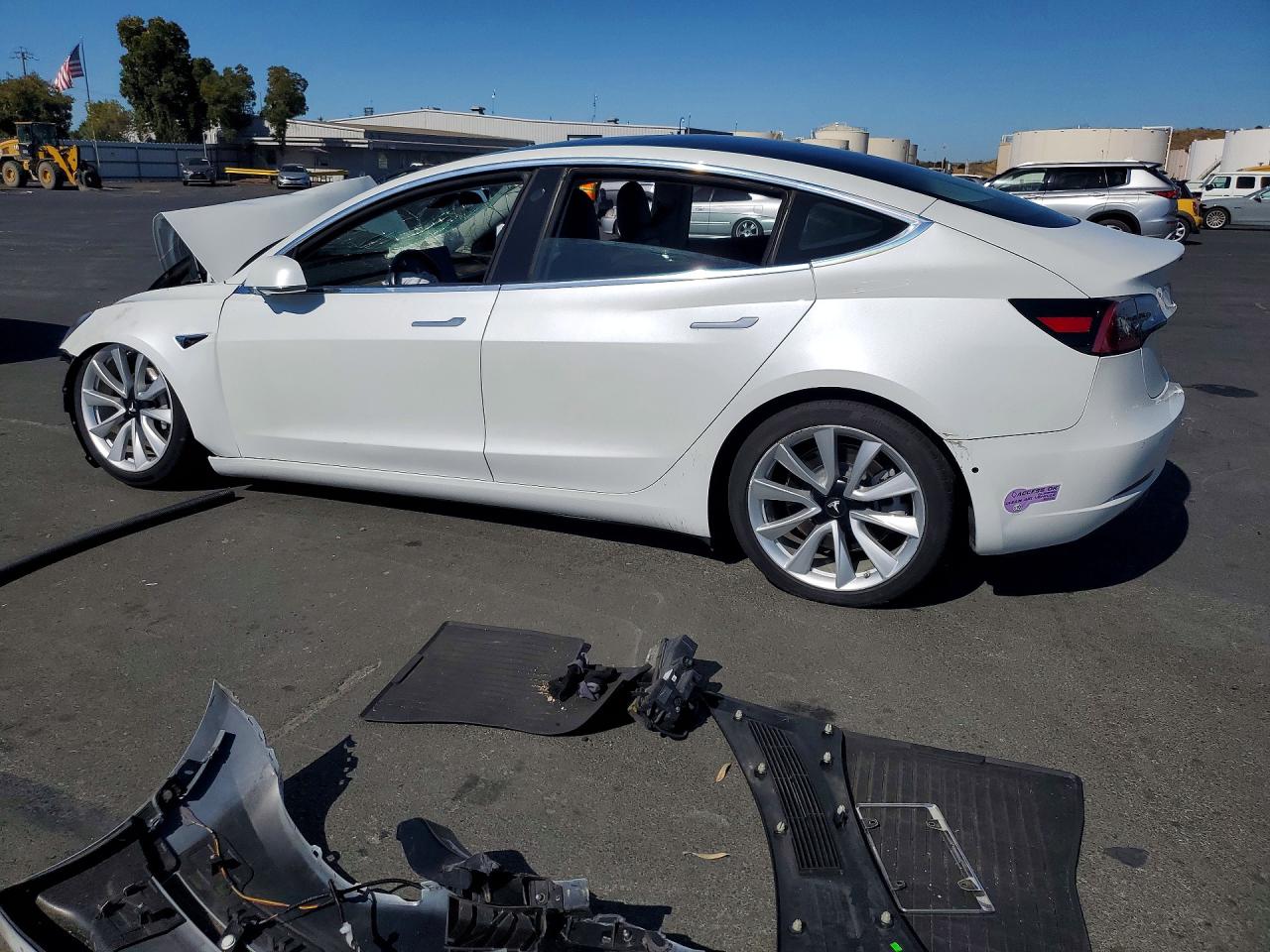 2018 TESLA MODEL 3 — снимка 2