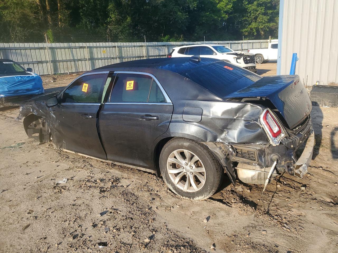 2015 CHRYSLER 300 LIMITED — снимка 2