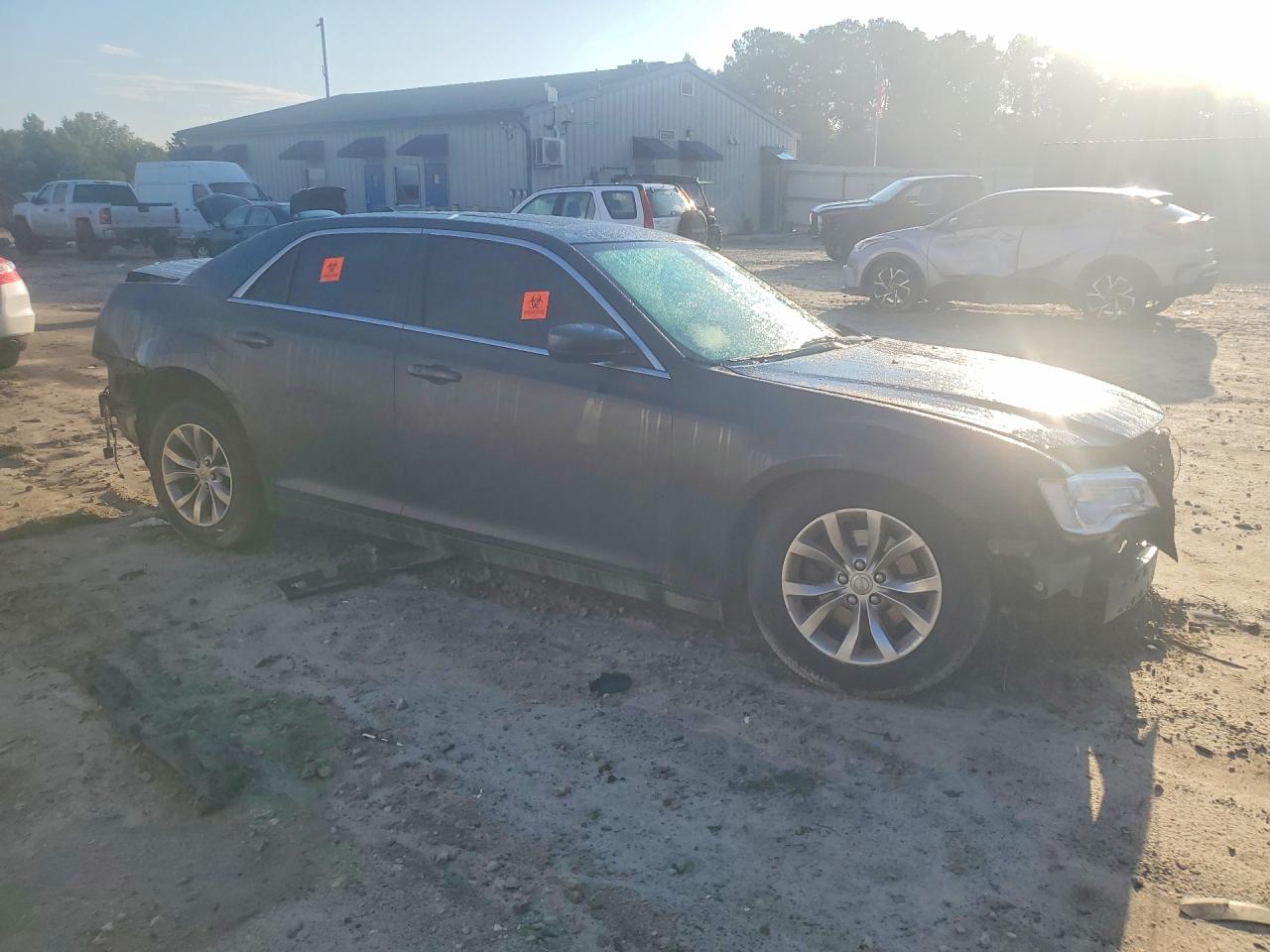 2015 CHRYSLER 300 LIMITED — снимка 4