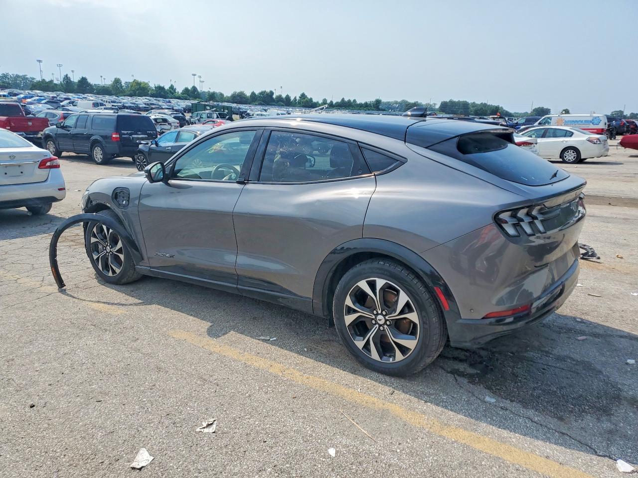 2023 FORD MUSTANG MACH-E PREMIUM — снимка 2