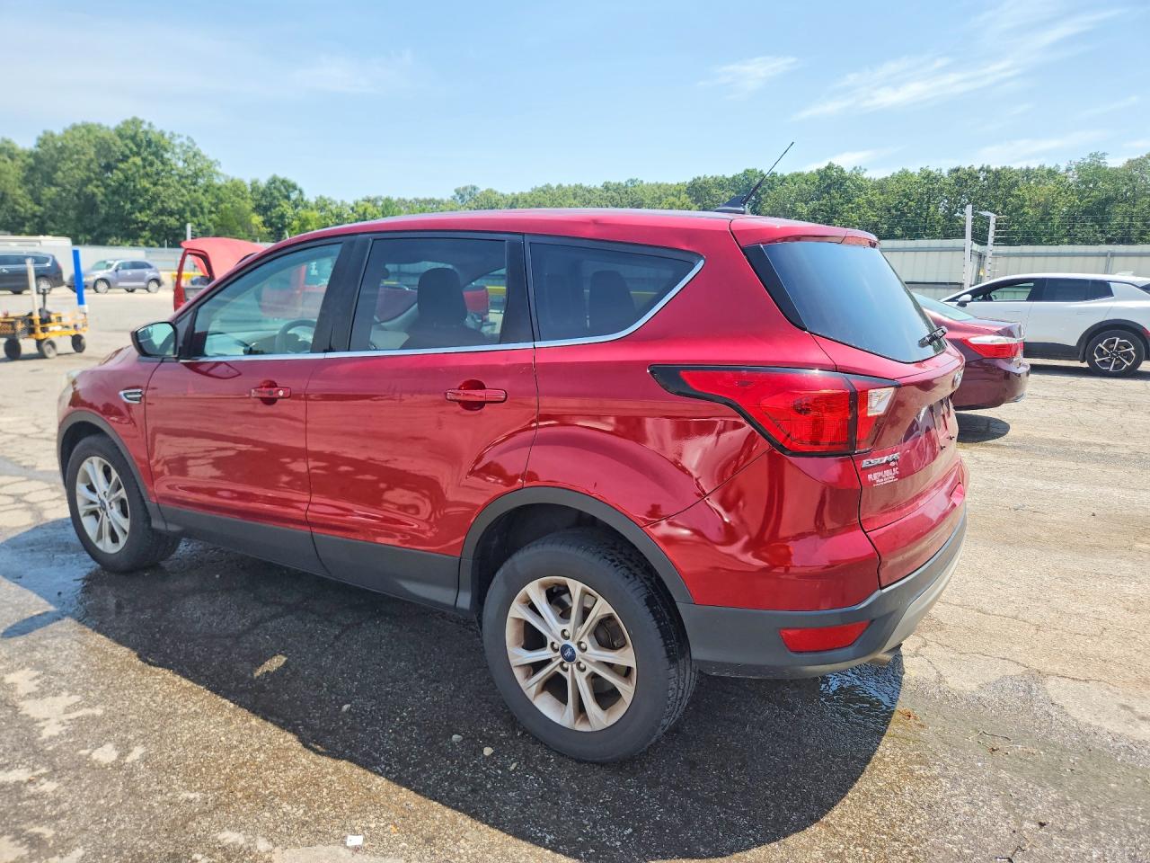 2019 FORD ESCAPE SE — снимка 2